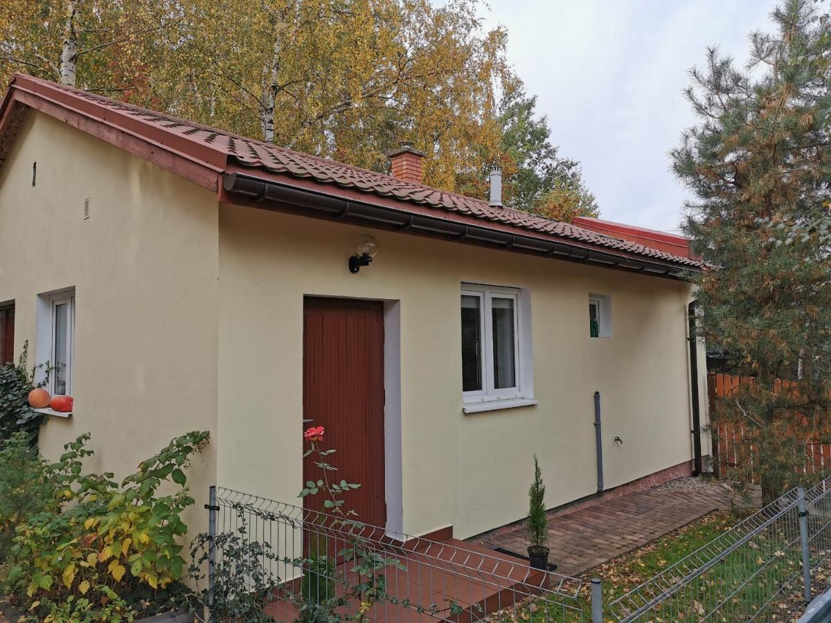 White Apartment Яблона Екстериор снимка